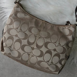 コーチ シグネチャー キャンバス ショルダーバッグ ポシェット ベージュ - NEWSED