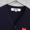 プレイ コム デ ギャルソン ハートロゴ カーディガン ネイビー