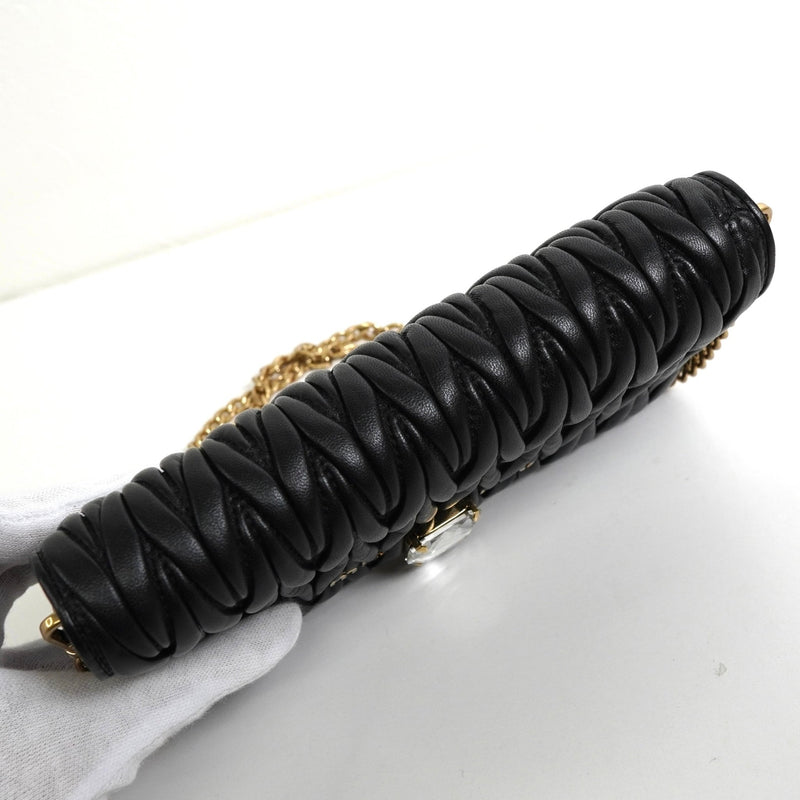 ミュウミュウ マテラッセ レザー ビジュー チェーン ウォレット ショルダーバッグ ブラック - NEWSED