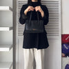 Prada 黑色/金色三角形徽标皮革扣环手提包