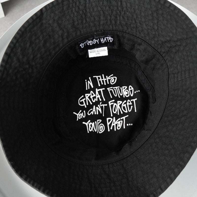 ステューシー バケットハット ロゴ ブラック - NEWSED