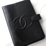 シャネル ココマーク キャビアスキン 手帳 ブラック - NEWSED