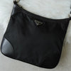 プラダ ポコノ テスート ナイロン  / レザー トライアングルロゴ ショルダーバッグ ブラック
