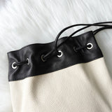 ジルサンダー ドローストリング キャンバス レザー 巾着型 ショルダーバッグ ポシェット アイボリー / ブラック タグ付き未使用 - NEWSED