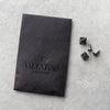 Valentino 黑色铆钉皮革手拿包