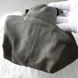 ロエベ ナッパアイレ レザー ハンドバッグ グレー - NEWSED