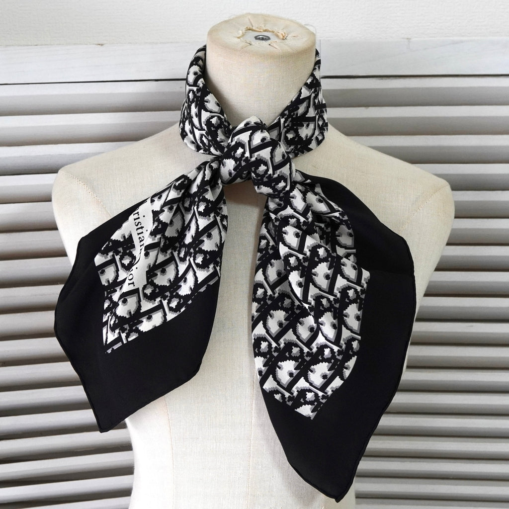 クリスチャン ディオール トロッター シルク スカーフ ブラック