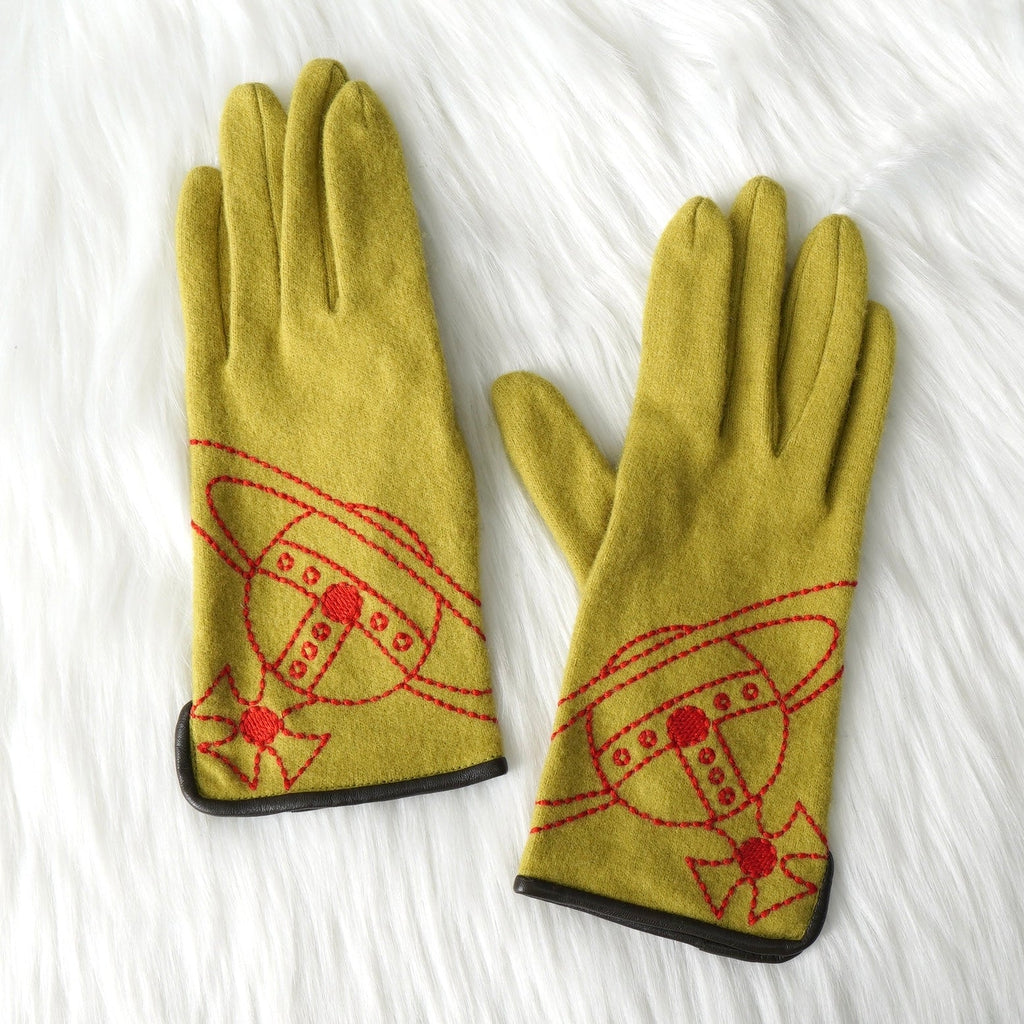 ヴィヴィアン ウエストウッド オーブ レザー口 手袋 グローブ ライム イエロー グリーン