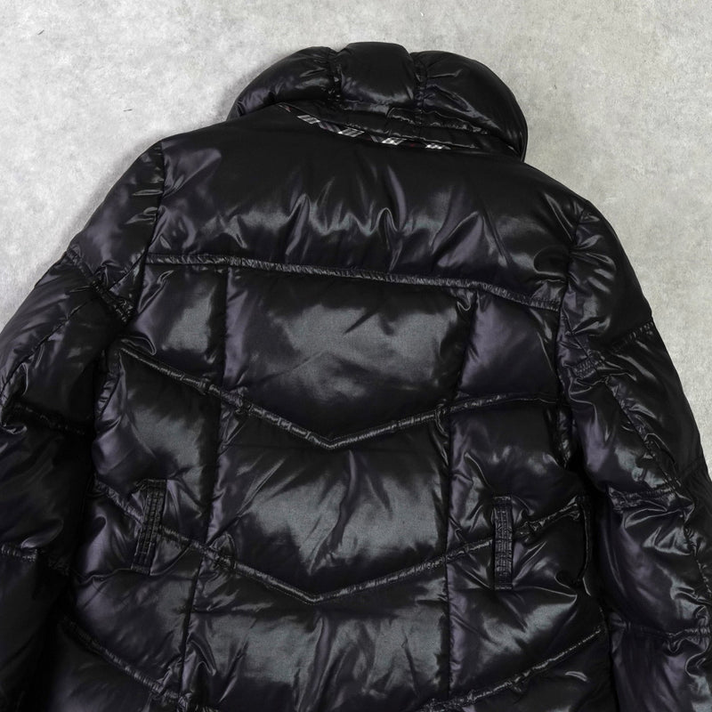 バーバリー ブルーレーベル ホースロゴ ノバチェック裏地 ロング ダウンジャケット レディース ダークブラウン - NEWSED