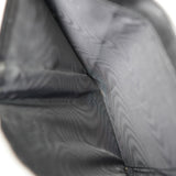 プラダ サフィアーノレザー トライアングルロゴ 三つ折り財布 ブラック - NEWSED