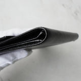 プラダ サフィアーノレザー トライアングルロゴ 三つ折り財布 ブラック - NEWSED