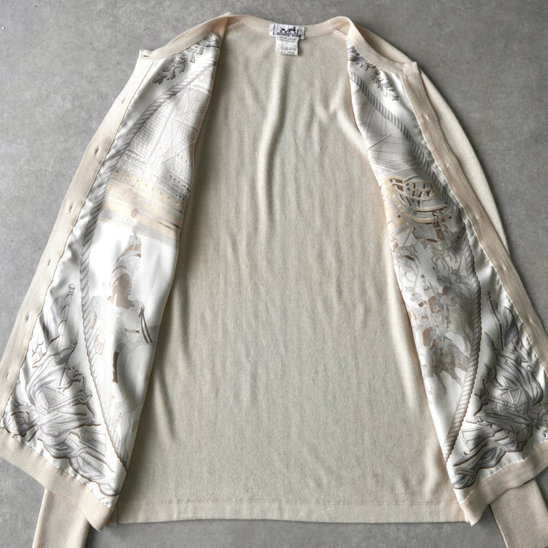 エルメス 金ボタン シルク カシミヤ スカーフ柄 カーディガン 金ボタン アイボリー レディース - NEWSED