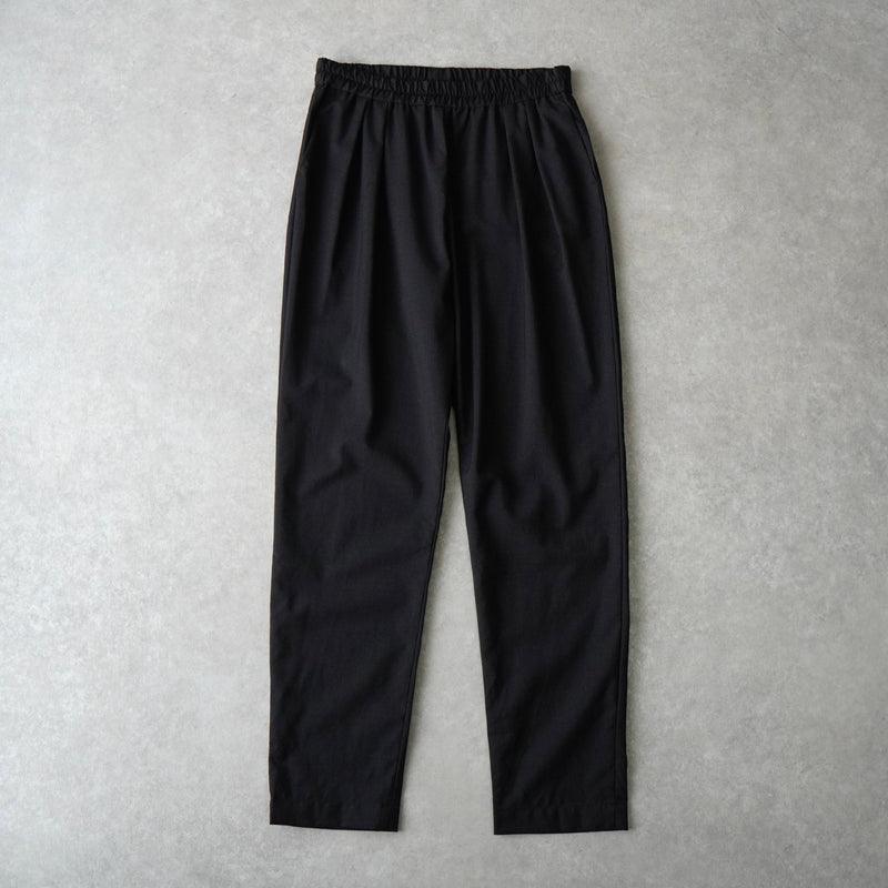 メゾンキツネ 薄手 ツータック イージースラックス ブラック - NEWSED