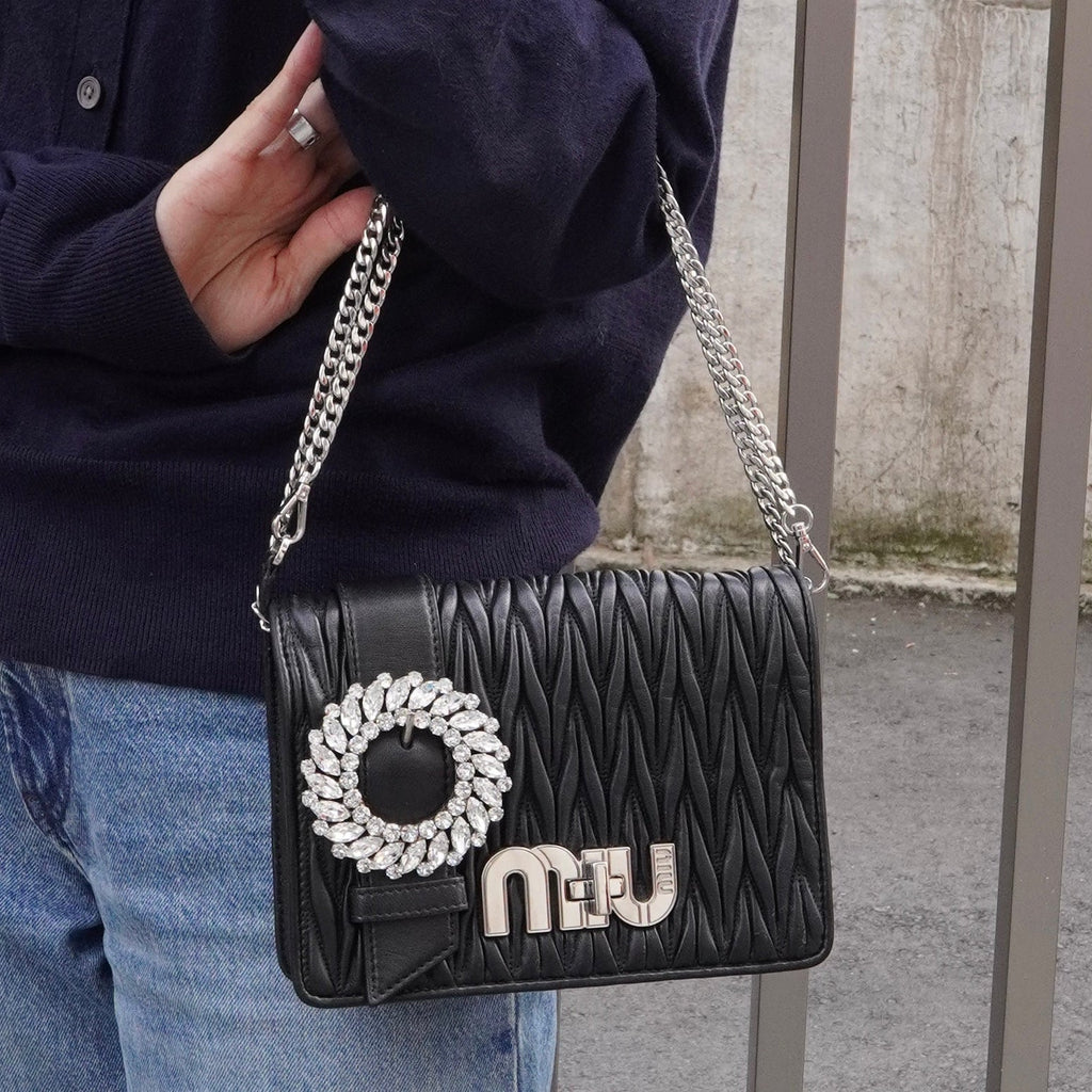 ミュウミュウ マテラッセ ビジュー レザー チェーン ショルダーバッグ ブラック