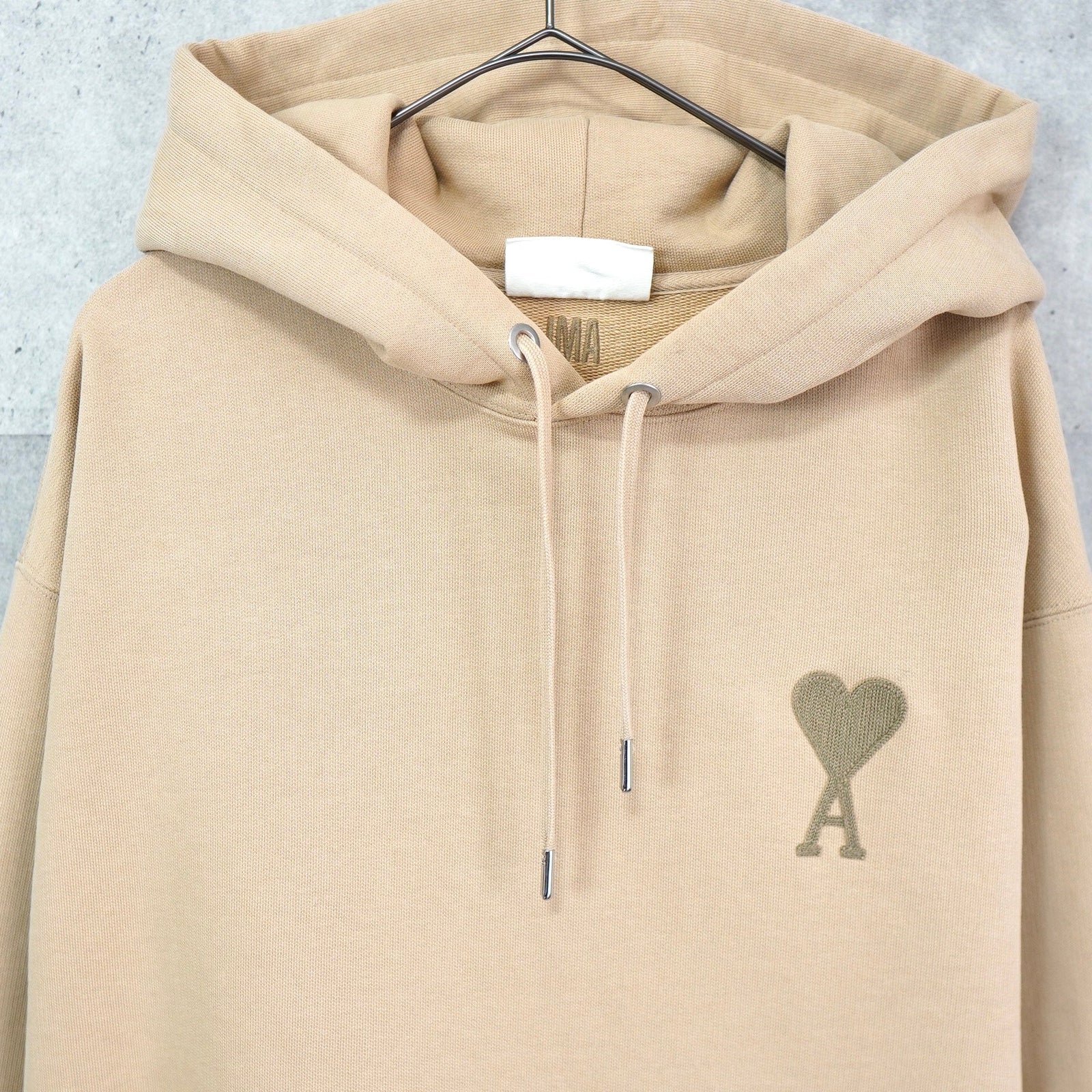 美品 ami PARIS アミアレクサンドルマテュッシ ハートロゴ刺繍 パーカー product-