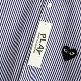 プレイ コムデギャルソン ハートロゴ ストライプ柄 長袖シャツ ネイビー タグ付き未使用品 - NEWSED