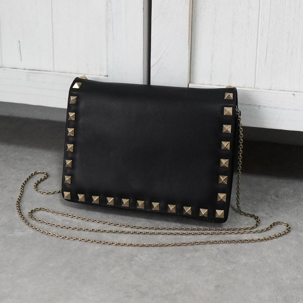 ヴァレンティノ ロックスタッズ レザー チェーンショルダー ショルダーバッグ ポシェット ブラック / ゴールド