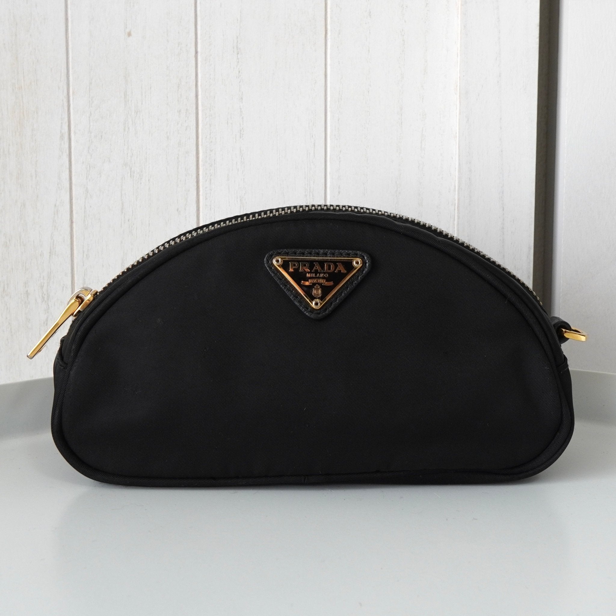 PRADA(プラダ)アイテム一覧 | ブランド古着を扱うリユース PRADA(プラダ)アイテム一覧 | ブランド古着を扱うリユース