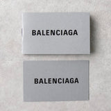 バレンシアガ ロゴ グリッター パスケース カードケース シルバー - NEWSED