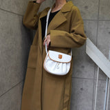 セリーヌ トリオンフ レザー ショルダーバッグ ホワイト - NEWSED