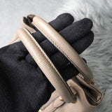 ミュウミュウ ロゴ レザー ハンドバッグ ベージュ レディース - NEWSED