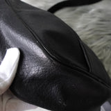 ロエベ アナグラム レザー ショルダーバッグ ポシェット ブラック - NEWSED