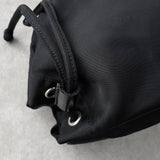 プラダ ポコノ テスート ナイロン 巾着 バッグ ポーチ ブラック - NEWSED