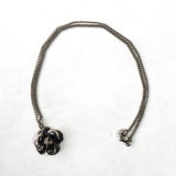 シャネル カメリア ココマーク ネックレス シルバー / ブラック - NEWSED