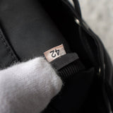 プラダ テスート ポコノ ナイロン 巾着バッグ ポーチ 三角プレート ブラック - NEWSED