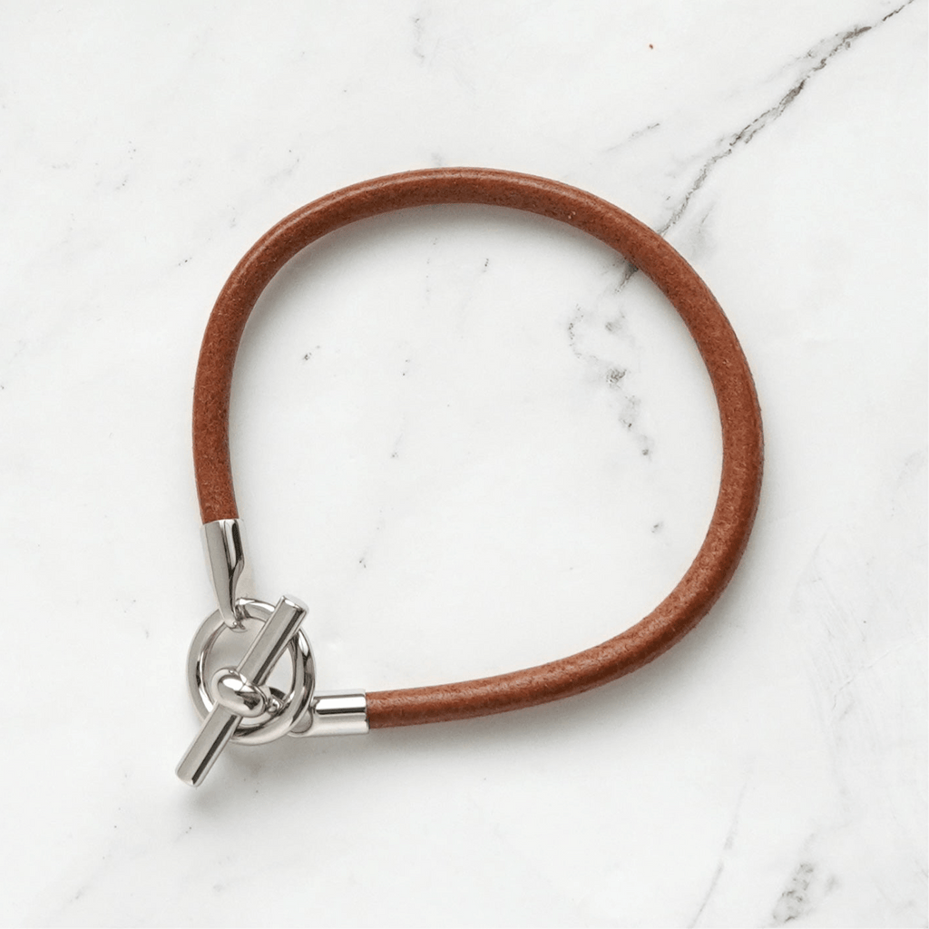 HERMES ブラウンレザーブレスレット　グレナン エルメス グレナン レザー ブレスレット ブラウン / シルバー