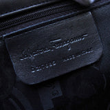 サルバトーレ・フェラガモ ダブル ガンチーニ ナッパレザー ワンショルダーバッグ ブラック - NEWSED