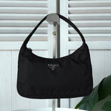 プラダ ミニ ハンドバッグ ブラック - NEWSED