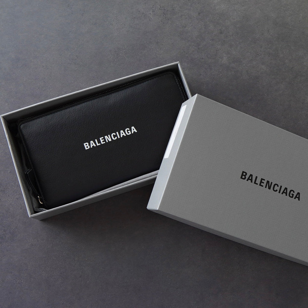 バレンシアガ ロゴ レザー ラウンドジップ 長財布 ブラック 箱付き