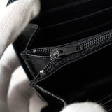 プラダ サフィアーノ レザー 三角プレート ラウンドジップ 長財布 ブラック - NEWSED