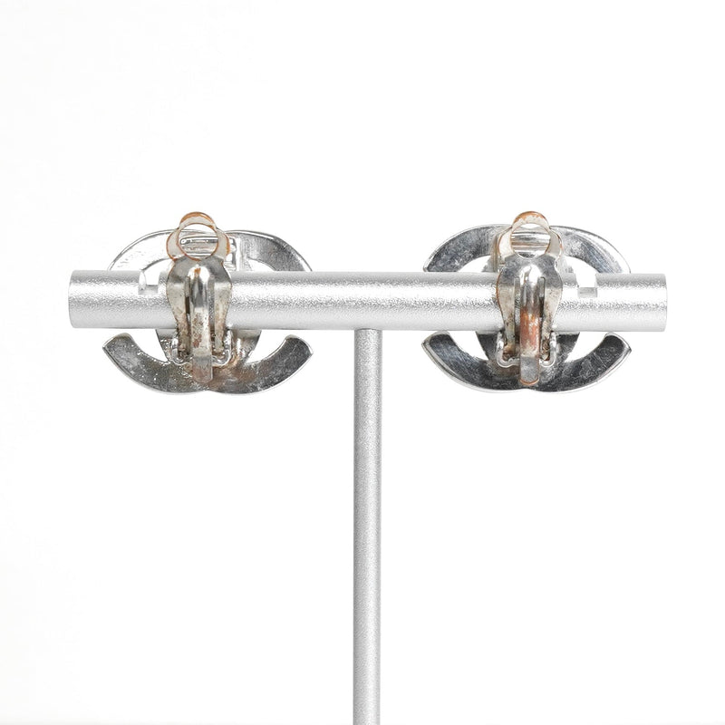 シャネル ココマーク ターンロック イヤリング シルバー - NEWSED