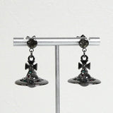 ヴィヴィアン ウエストウッド オーブ ラインストーン ピアス ガンメタル - NEWSED