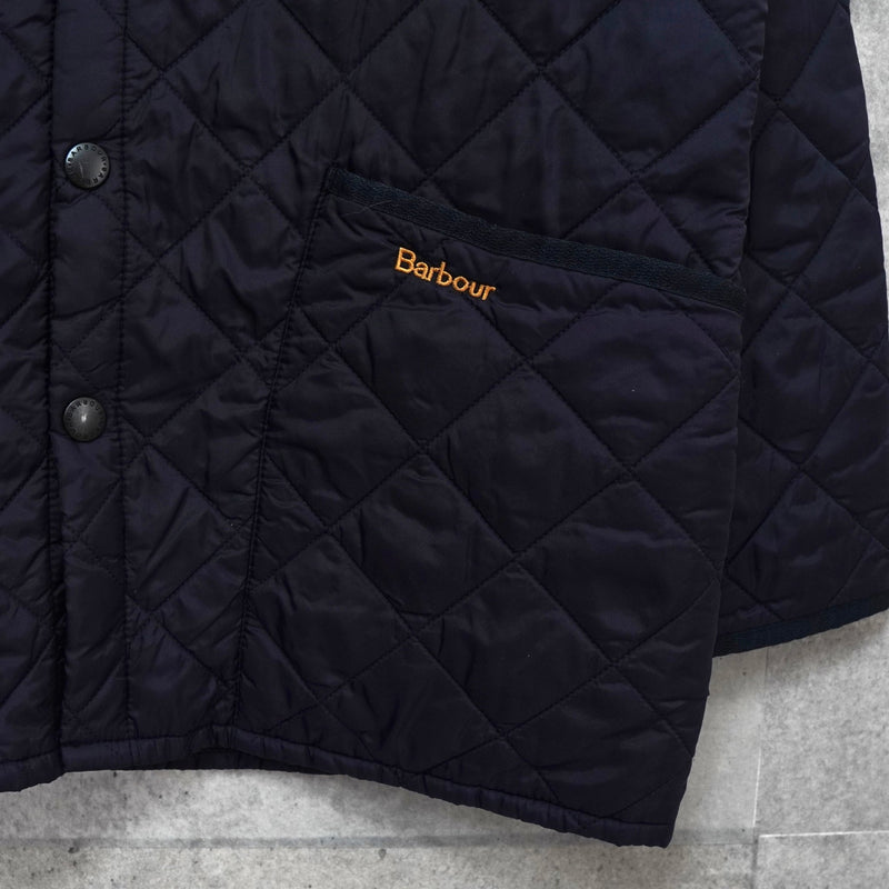 バブアー コーデュロイ襟 ロゴ キルティングジャケット ブラック - NEWSED