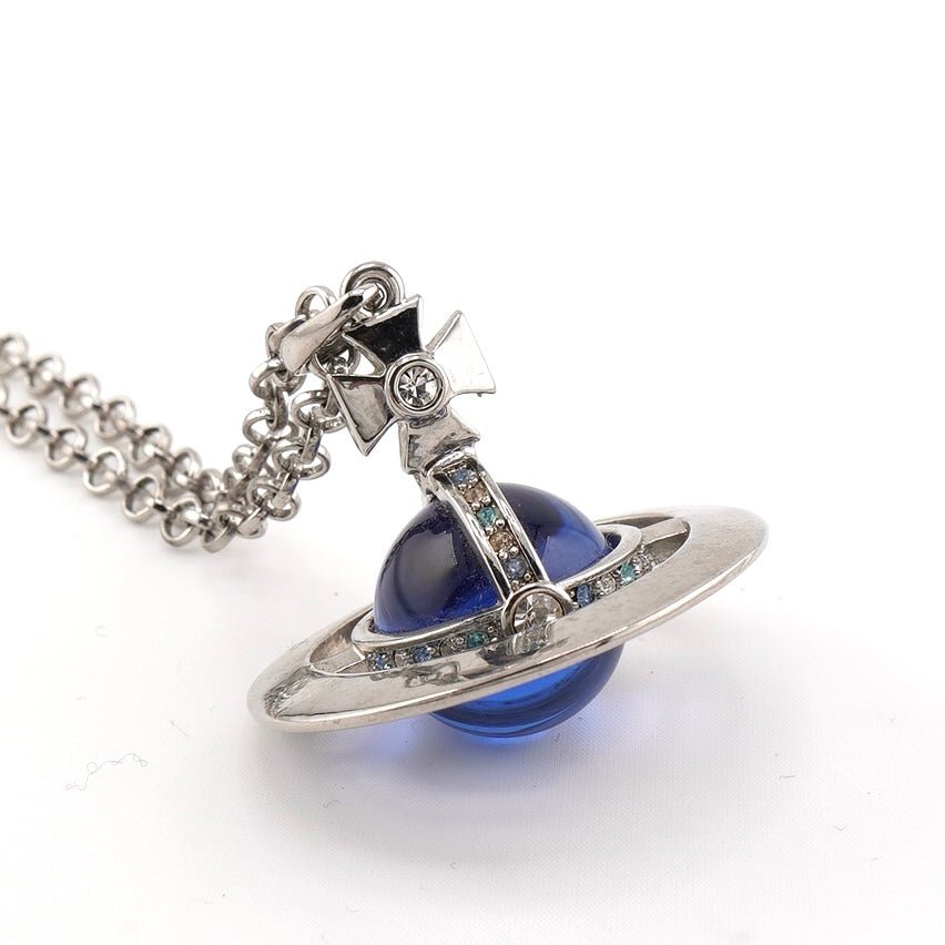 ヴィヴィアン ウエストウッド ラージ オーブ ラインストーン シルバー ロングネックレス