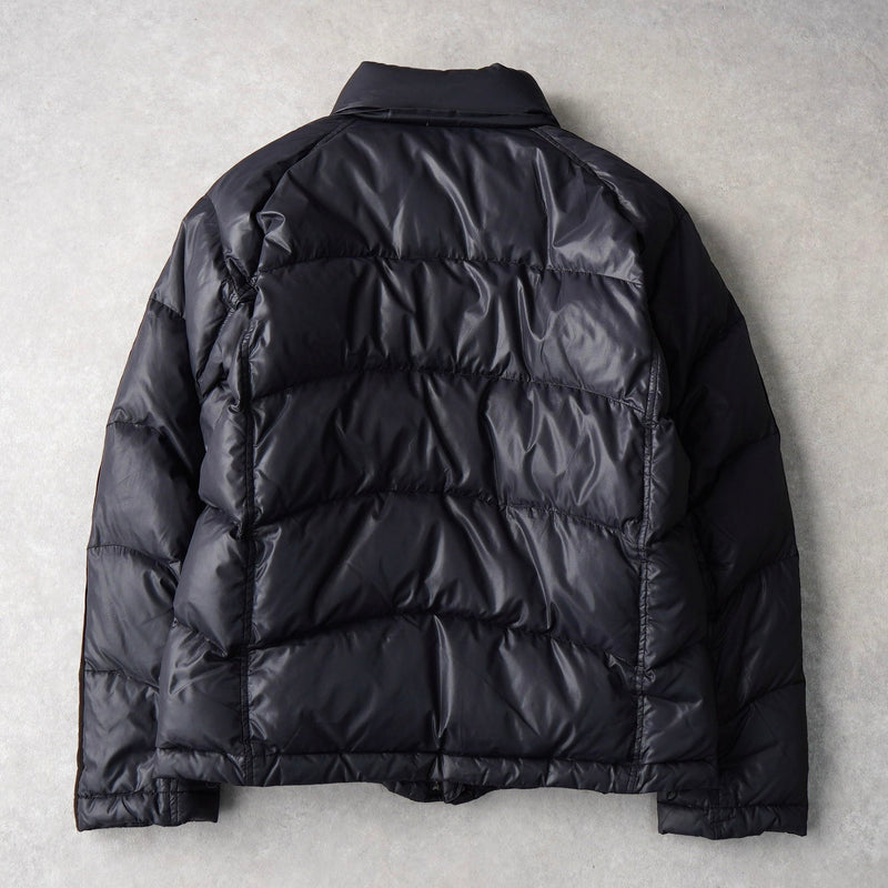 フレッドペリー ダウンジャケット ロゴ 刺繍 ブラック | ブランド古着