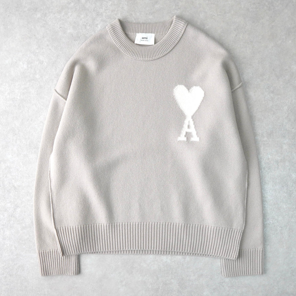 ami　グレー ハート模様 ニットセーター　男女兼用 アミパリ アミ パリス ハートロゴ ニット グレー | ブランド古着を扱う
