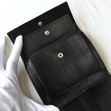 プラダ トライアングルロゴ ナイロン 三つ折り財布 ブラック 箱付き - NEWSED