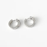 ヴィヴィアン ウエストウッド ロゴ刻印 ベルト シルバー フープピアス 箱付き - NEWSED