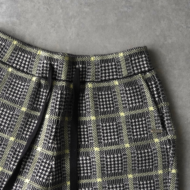 アルマーニ エクスチェンジ 千鳥格子柄 ニット セットアップ カーディガン ショートパンツ レディース グレー - NEWSED