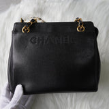シャネル ロゴ キャビアスキン チェーン ショルダーバッグ ブラック - NEWSED