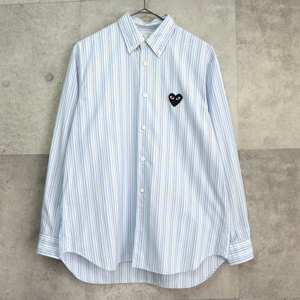プレイ コムデギャルソン ハートロゴ ストライプ柄 長袖シャツ ブルー