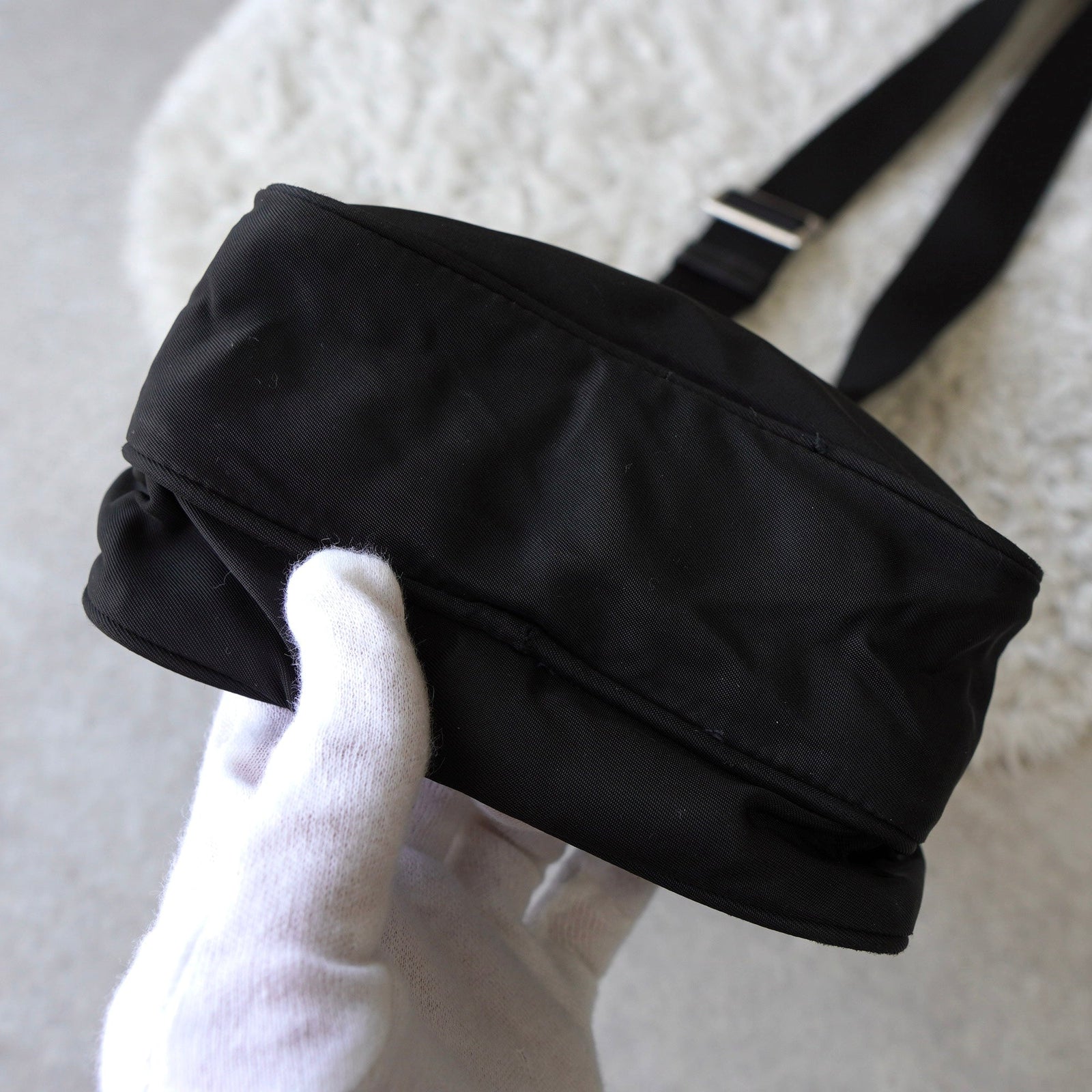美品✨PRADA プラダ　テスートナイロン　三角ロゴ　ショルダーバッグ　ポコノ 美品 PRADA プラダ ナイロン テスート 三角ロゴ ロゴ金具 トート