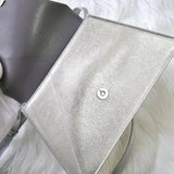 エムエムシックス メゾン マルジェラ ヌメリック レザー ショルダーバッグ シルバー - NEWSED
