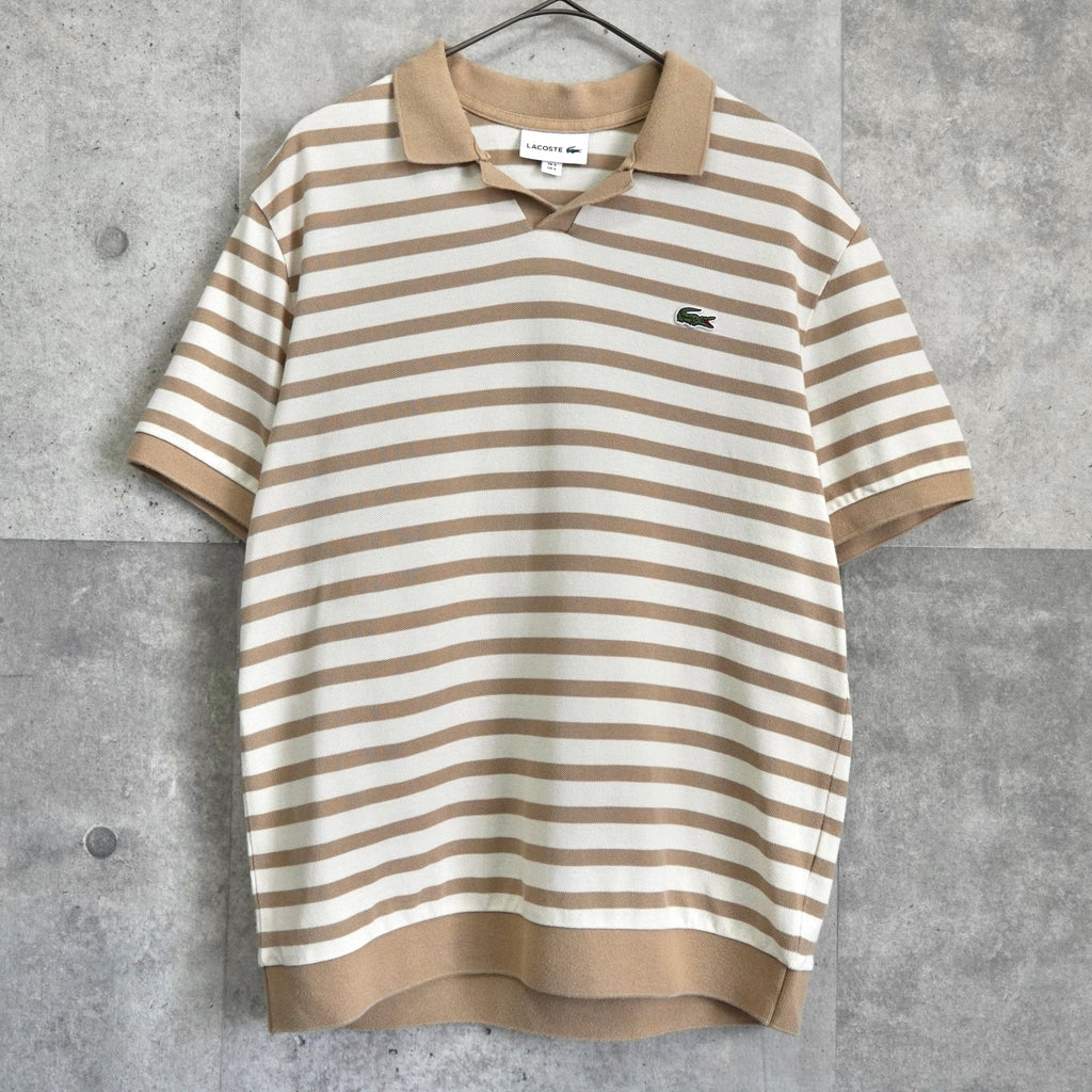 Lacoste 徽标条纹短袖 Polo 衫（米色/象牙色）