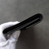 プラダ サフィアーノレザー 三角プレート 二つ折り財布 ブラック - NEWSED