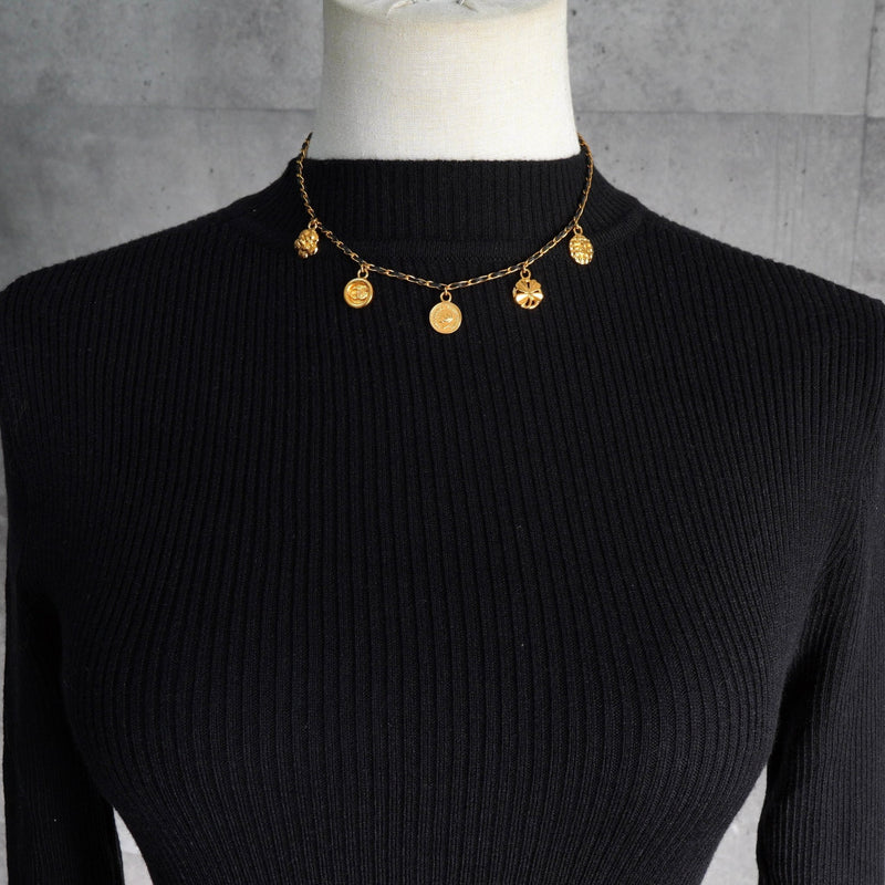 シャネルココマーク コイン クローバー カメリア チョーカー 箱付き - NEWSED